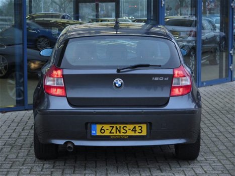 BMW 1-serie - 120D 5-DRS AUT. | NAVI | LEDER | SPORTSTOELEN | CRUISE - 1