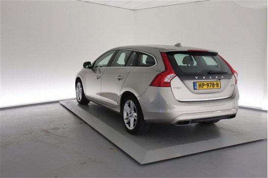 Volvo V60 - D6 Twin Engine Summum Hybrid Technology / Halftarief wegenbelasting - 1