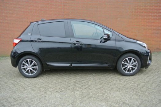 Toyota Yaris - 1.5 VVT-i Y20 Rijklaarprijs - 1