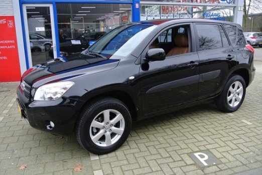 Toyota RAV4 - 2.0 16V VVT-I AUT X-TRAIL - 1