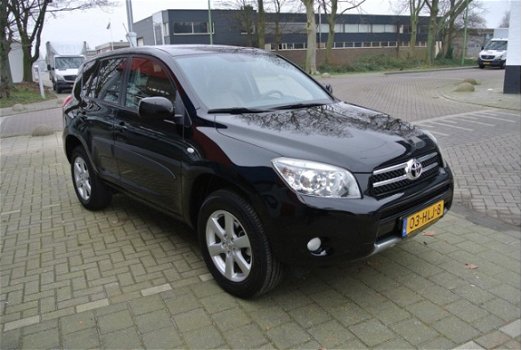 Toyota RAV4 - 2.0 16V VVT-I AUT X-TRAIL - 1