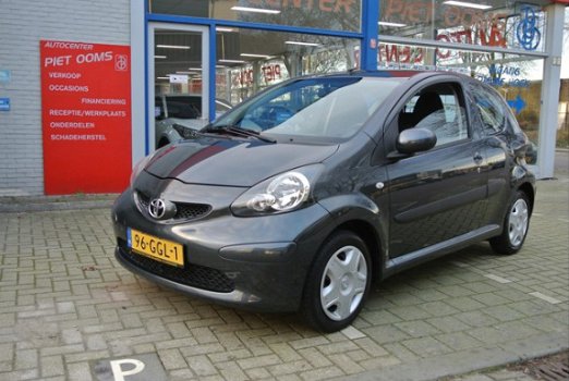 Toyota Aygo - 1.0 12V VVT-I 3DRS MMT - 1