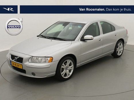 Volvo S60 - 2.4 Drivers Edition - 1