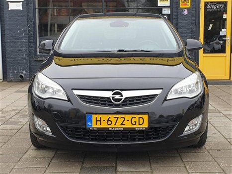 Opel Astra - 1.6 16V 5D 85KW Cosmo - 1