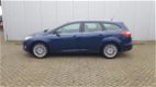 Ford Focus Wagon - 1.6 TI-VCT First Edition - 1 - Thumbnail