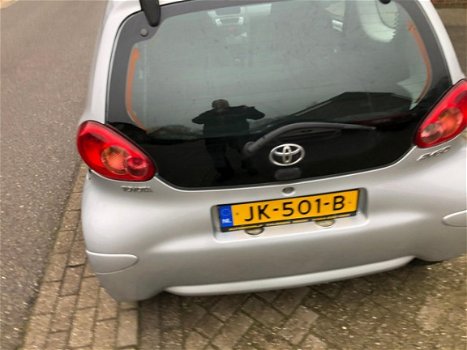 Toyota Aygo - 1.0-12V - 1