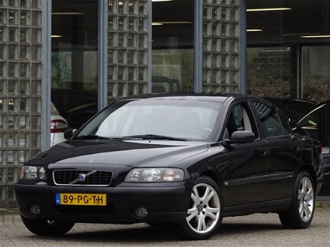 Volvo S60 - 2.4 140PK AUT EDITION APK T/M NOV 2020 - 1