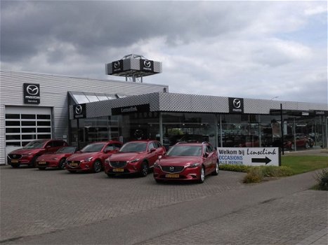 Mazda 3 - 3 1.6 Navigator 100% dealeronderhouden / navi / PDC / trekhaak - 1