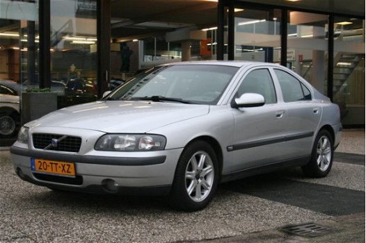 Volvo S60 - D5 Automaat Edition - 1