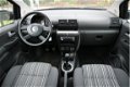 Volkswagen Fox - 1.4 Trendline - 1 - Thumbnail