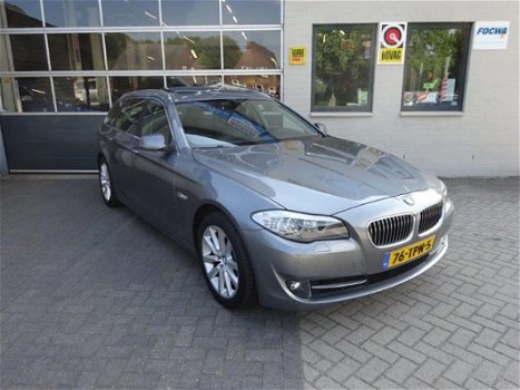 BMW 5-serie Touring - 520i High Executive Automaat - 1