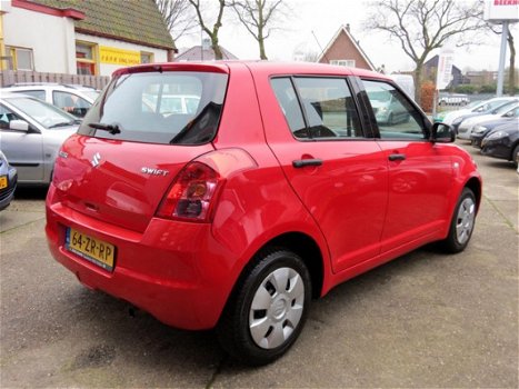 Suzuki Swift - 1.3 Base // 5 Deurs , Dealer onderh , 1e eig // - 1