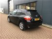 Toyota Auris - 1.8 VVT-i Hybrid Dynamic 5-drs. KEYLESS/CAMERA/CLIMA/CRUISE/17INCH - 1 - Thumbnail