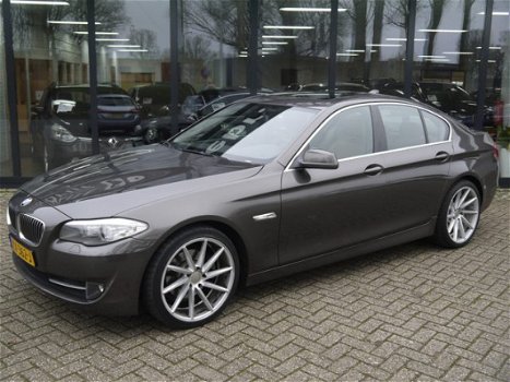 BMW 5-serie - 523i Executive *Leder*Navi*Xenon*Schuifdak - 1