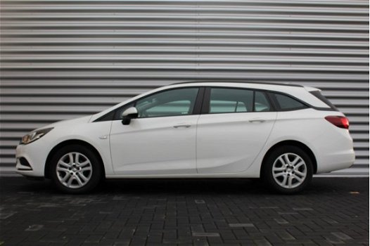 Opel Astra Sports Tourer - 1.0 TURBO 105PK ONLINE EDITION / NAVI / AIRCO / LED / AGR / PDC / CAMERA - 1