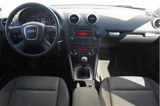 Audi A3 Sportback - 1.4 TFSI ATTRACTION PRO LINE Xenon/ ECC/ Cruise-ctr - 1