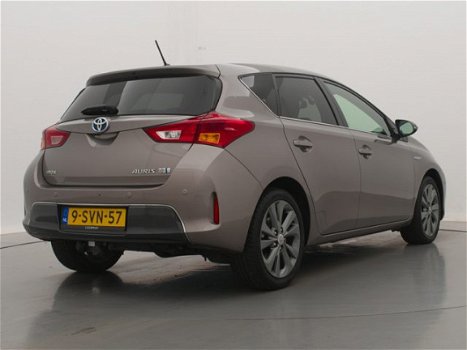 Toyota Auris - 1.8 Hybrid Lease+ | Panoramadak | Parkeersensoren voor & achter | - 1