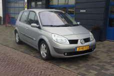 Renault Scénic - 2.0-16V Expression Luxe RIJKLAARPRIJS