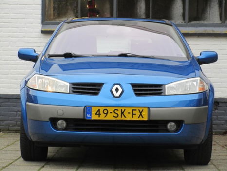 Renault Mégane - 1.6 16V Comfort - Airco - Trekhaak - Top onderhouden - 1