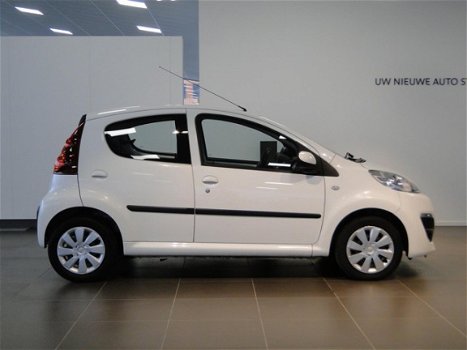 Peugeot 107 - Active 1.0 12v Pack Premium 5-DEURS Airco | Radio/CD - 1