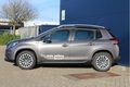 Peugeot 2008 - 1.2 PureTech 130pk Blue Lion l NAVI l AIRCO l TREKHAAKACTIE - 1 - Thumbnail