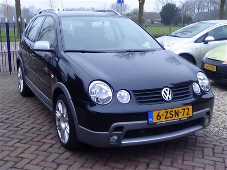 Volkswagen Polo - 1.4-16V FUN CROSS - 1