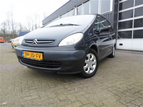 Citroën Xsara Picasso - 1.8i-16V Plaisir - 1