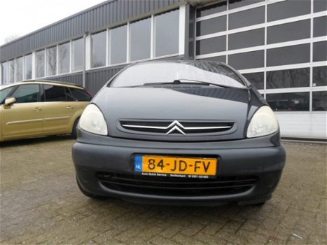 Citroën Xsara Picasso - 1.8i-16V Plaisir - 1