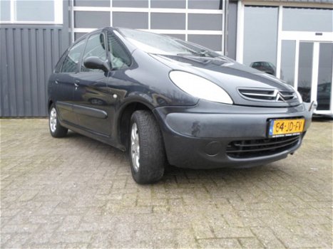 Citroën Xsara Picasso - 1.8i-16V Plaisir - 1