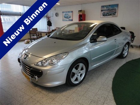 Peugeot 307 CC - 2.0-16V Navi/Leer/Cabrio - 1