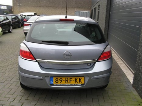 Opel Astra - 1.4 Enjoy - 1