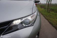 Toyota Auris - 1.8 Hybrid Dynamic