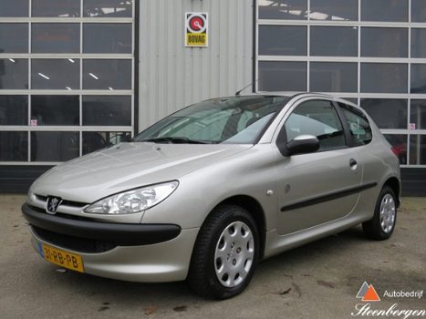 Peugeot 206 - 1.4 X-Design AUTOMAAT - 1