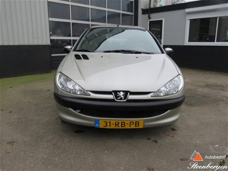 Peugeot 206 - 1.4 X-Design AUTOMAAT - 1