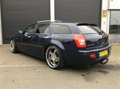 Chrysler 300C Touring - HEMI 5.7 V8 - 1