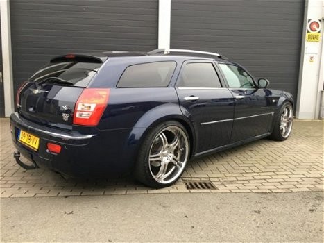 Chrysler 300C Touring - HEMI 5.7 V8 - 1