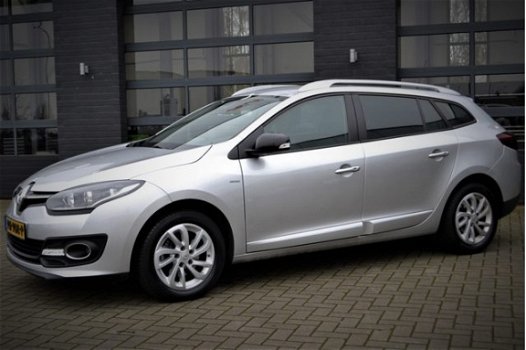 Renault Mégane Estate - 1.5 dCi Limited | Navigatie | PDC | Keyless | R-Link | RIJKLAAR - 1