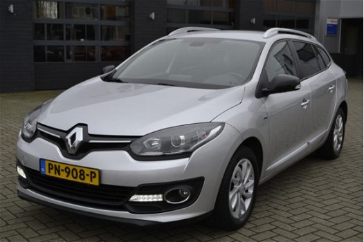 Renault Mégane Estate - 1.5 dCi Limited | Navigatie | PDC | Keyless | R-Link | RIJKLAAR - 1