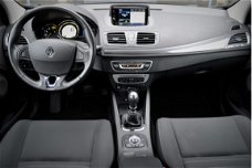 Renault Mégane Estate - 1.5 dCi Limited | Navigatie | PDC | Keyless | R-Link | RIJKLAAR