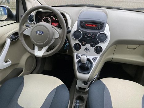 Ford Ka - 1.2 70 PK Titanium X Stoelverwarming | Airco - 1