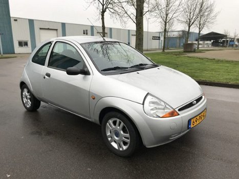 Ford Ka - 1.3 Style Airco, LMvelgen, Airbags, Radio-CD, Enz.... Leuke en zuinige auto Slechts 109.00 - 1