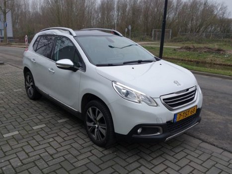 Peugeot 2008 - 1.6 VTi Féline Navi Panorama Cruise - 1