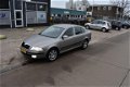 Skoda Octavia - 1.6 Ambiente - 1 - Thumbnail