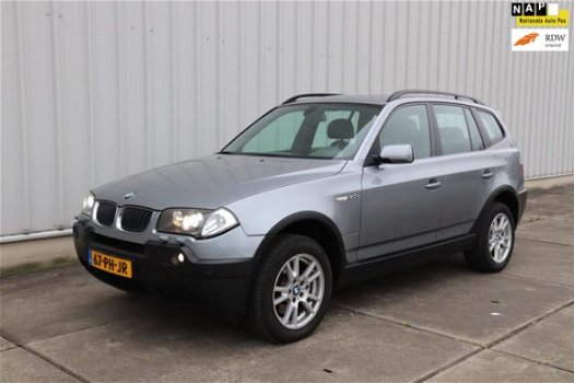 BMW X3 - 3.0d Executive AUT Youngtimer Xenon Leder PDC Trekhaak - 1