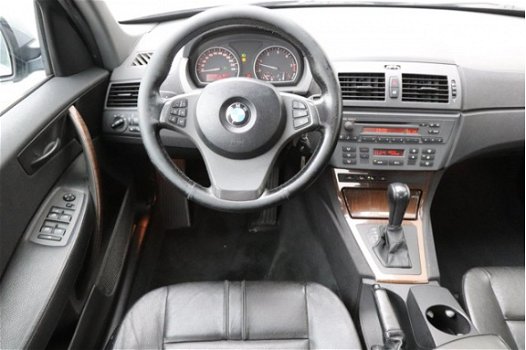 BMW X3 - 3.0d Executive AUT Youngtimer Xenon Leder PDC Trekhaak - 1