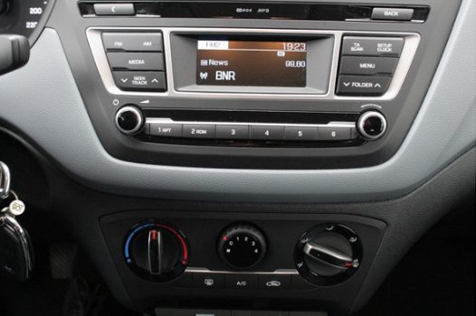 Hyundai i20 - 1.2 HP i-Drive Cool | Airco | Unieke Km-stand - 1