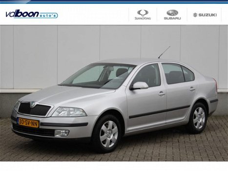 Skoda Octavia - 2.0 FSI Elegance | Clima | Cruise | Park sens | Lm-Velgen | Trekhaak - 1