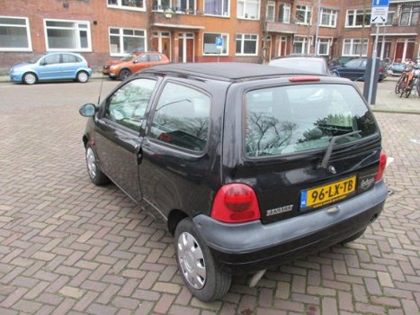 Renault Twingo - 1.2 Air 1 jaar apk - 1