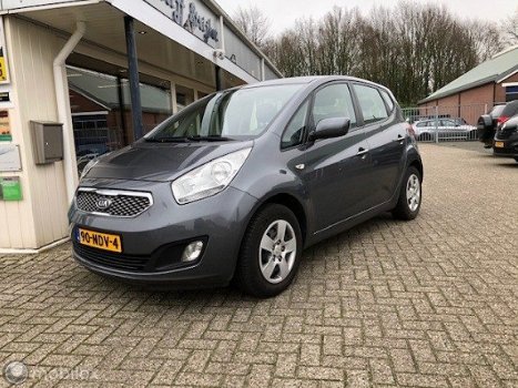 Kia Venga - 1.6 CVVT X-ecutive - 1