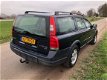Volvo V70 Cross Country - 2.4 T Comfort Line 7 zits(extra achterbankje), Youngtimer - 1 - Thumbnail